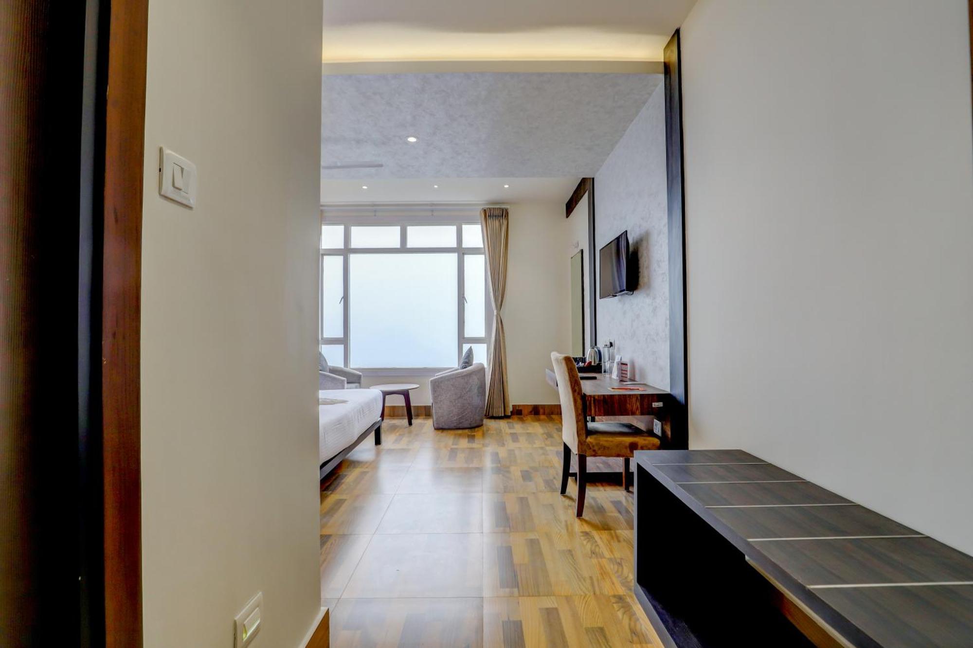 Banari Regency By Summit Hotel Namchi Bagian luar foto
