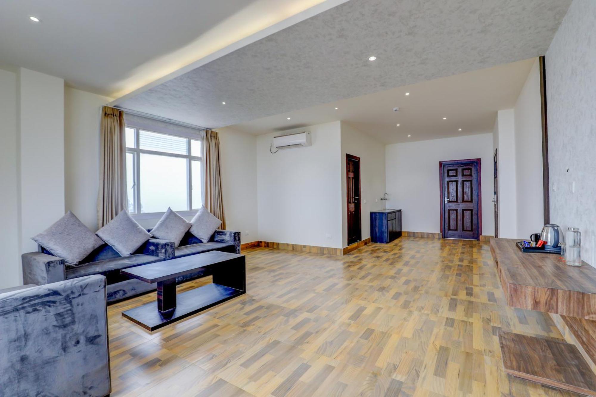 Banari Regency By Summit Hotel Namchi Bagian luar foto